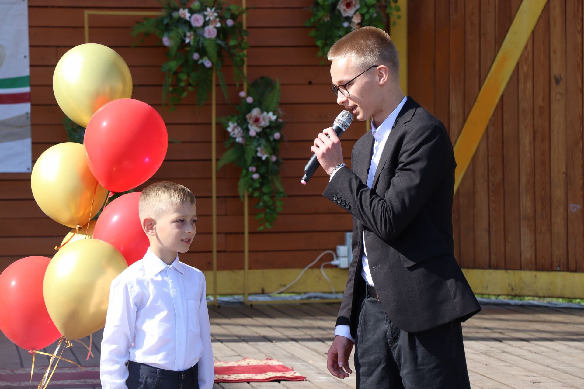 В Нурлате сегодня чествовали отличников учебы