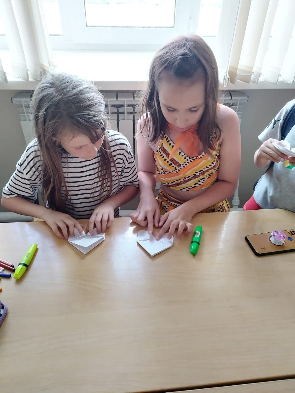 Дети лагеря «Мечта» научились делать оригами
