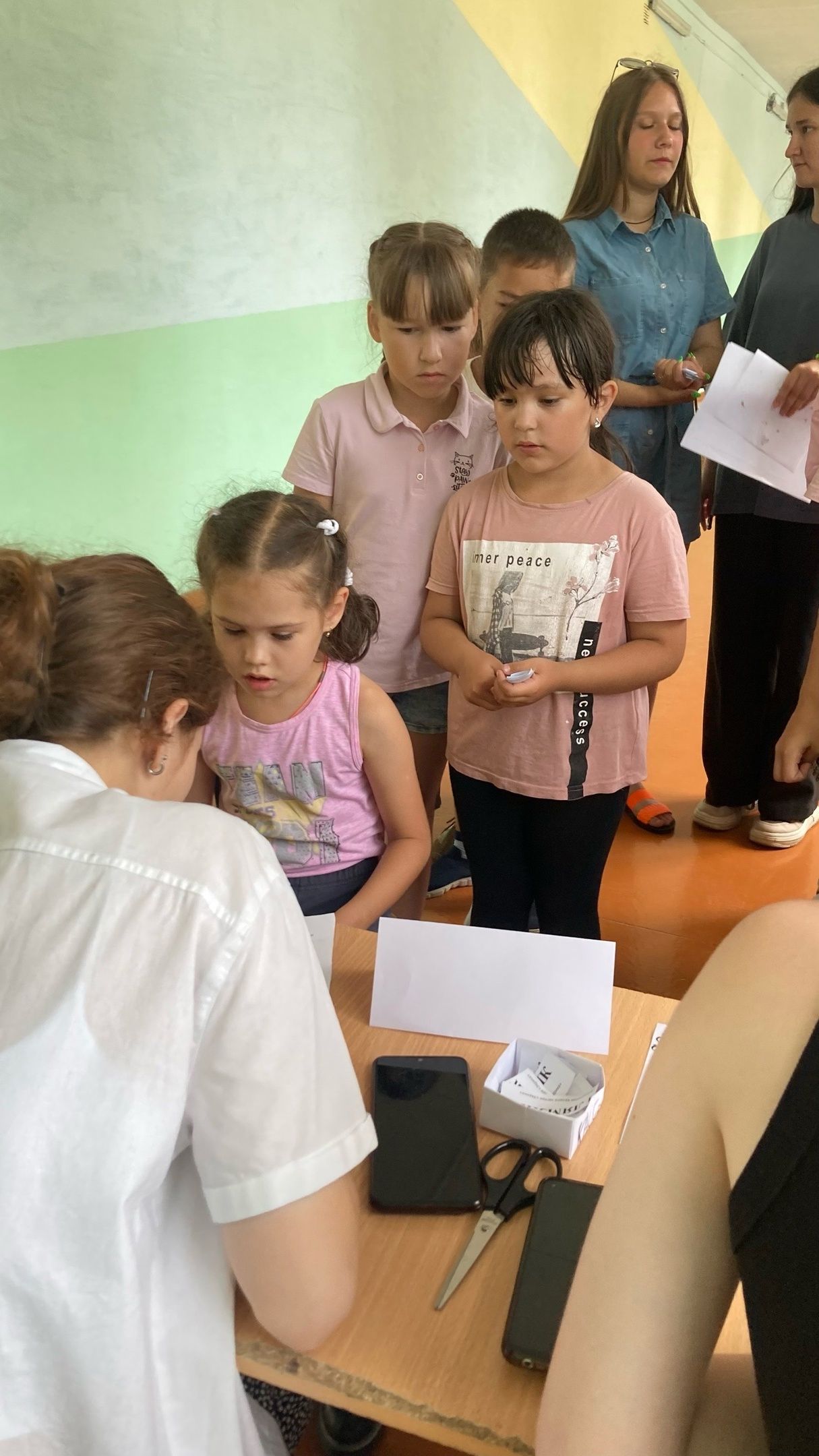 Для воспитанников оздоровительного лагеря Нурлатской школы №3 прошла «Ярмарка профессий»