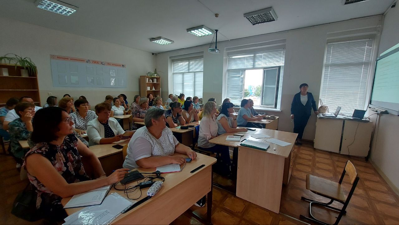 В Нурлате состоялось секционное совещание учителей математики и физики