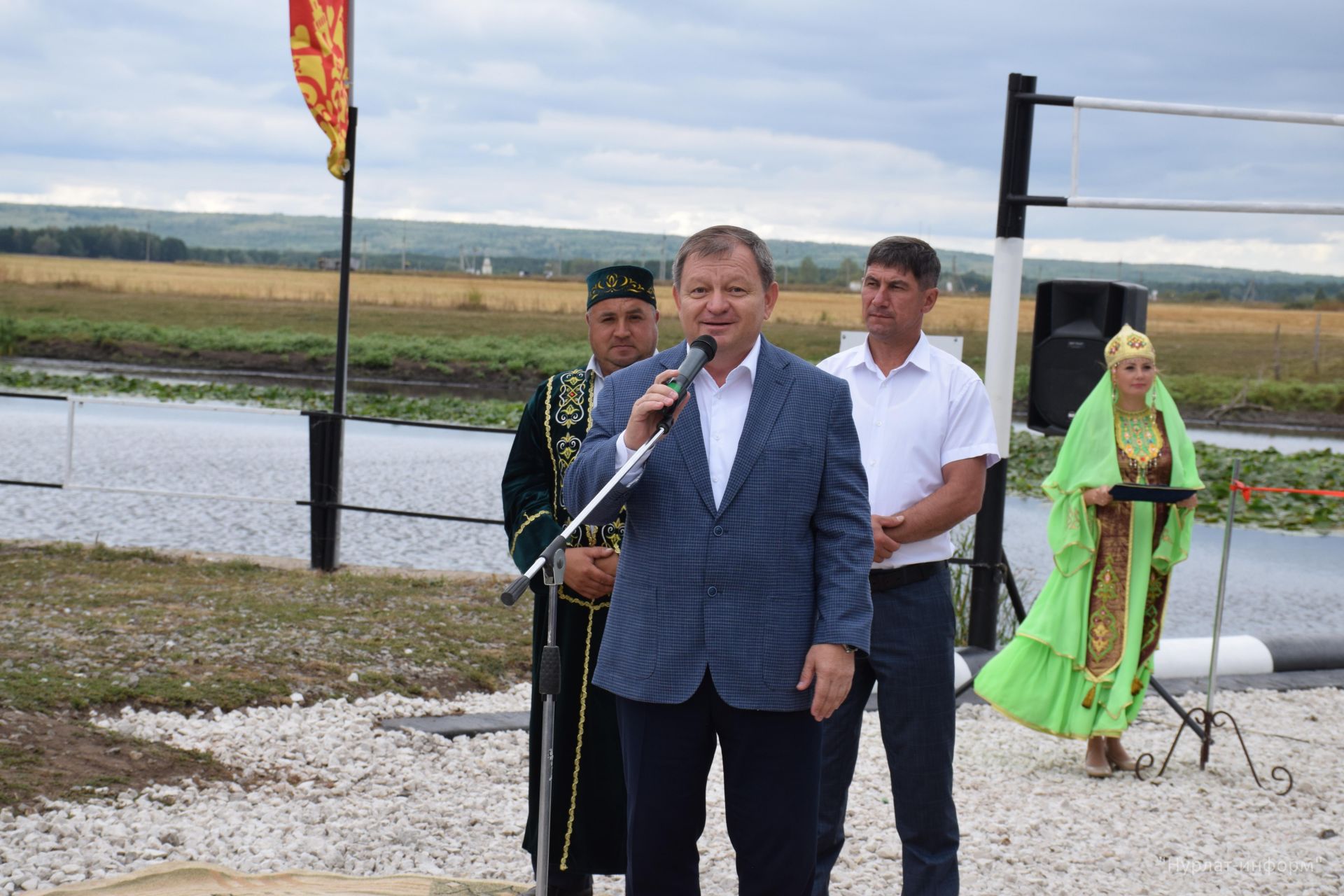 В деревне Кривое Озеро Нурлатского района торжественно открыли новый мост