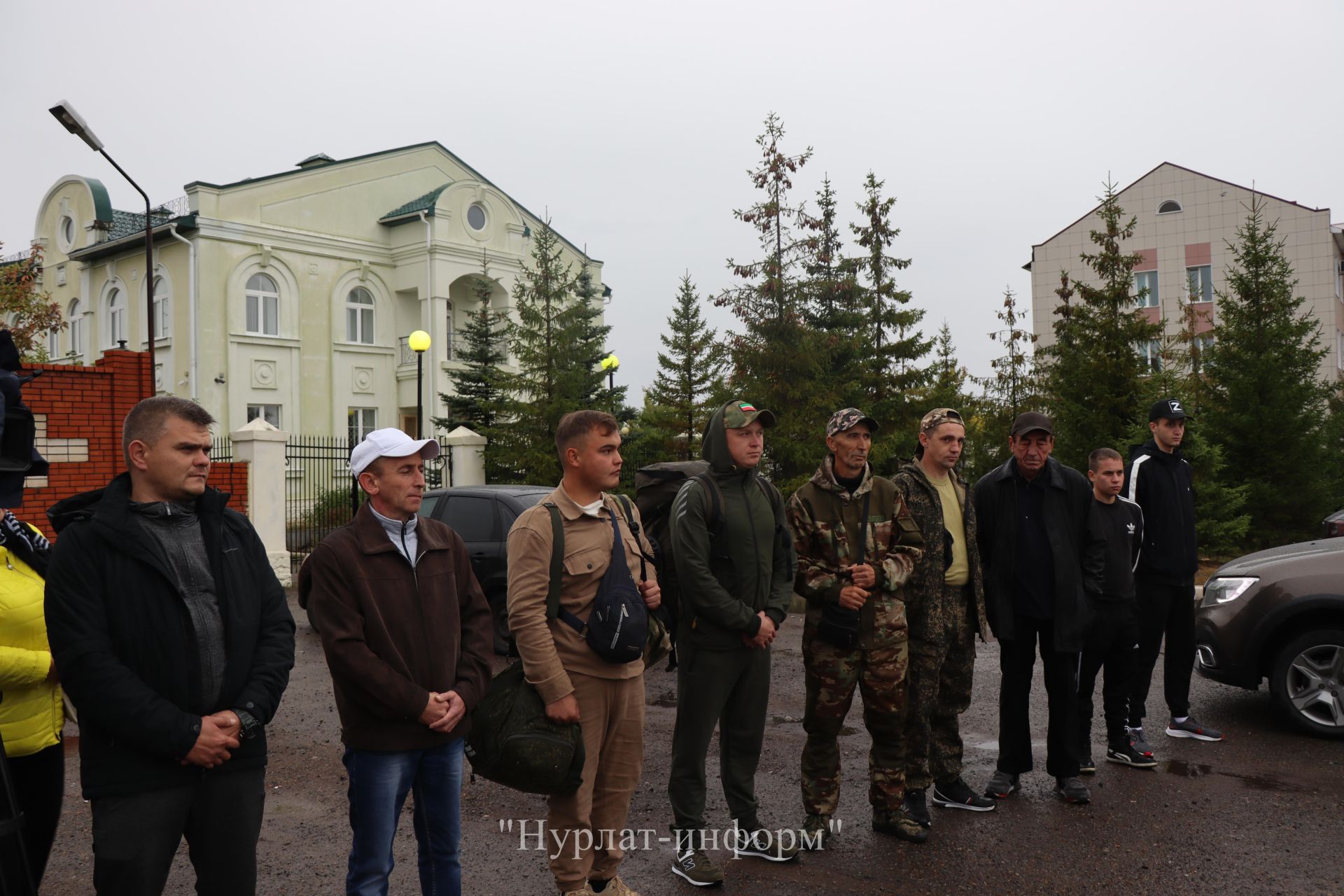 В Нурлате проводили на службу очередную группу контрактников