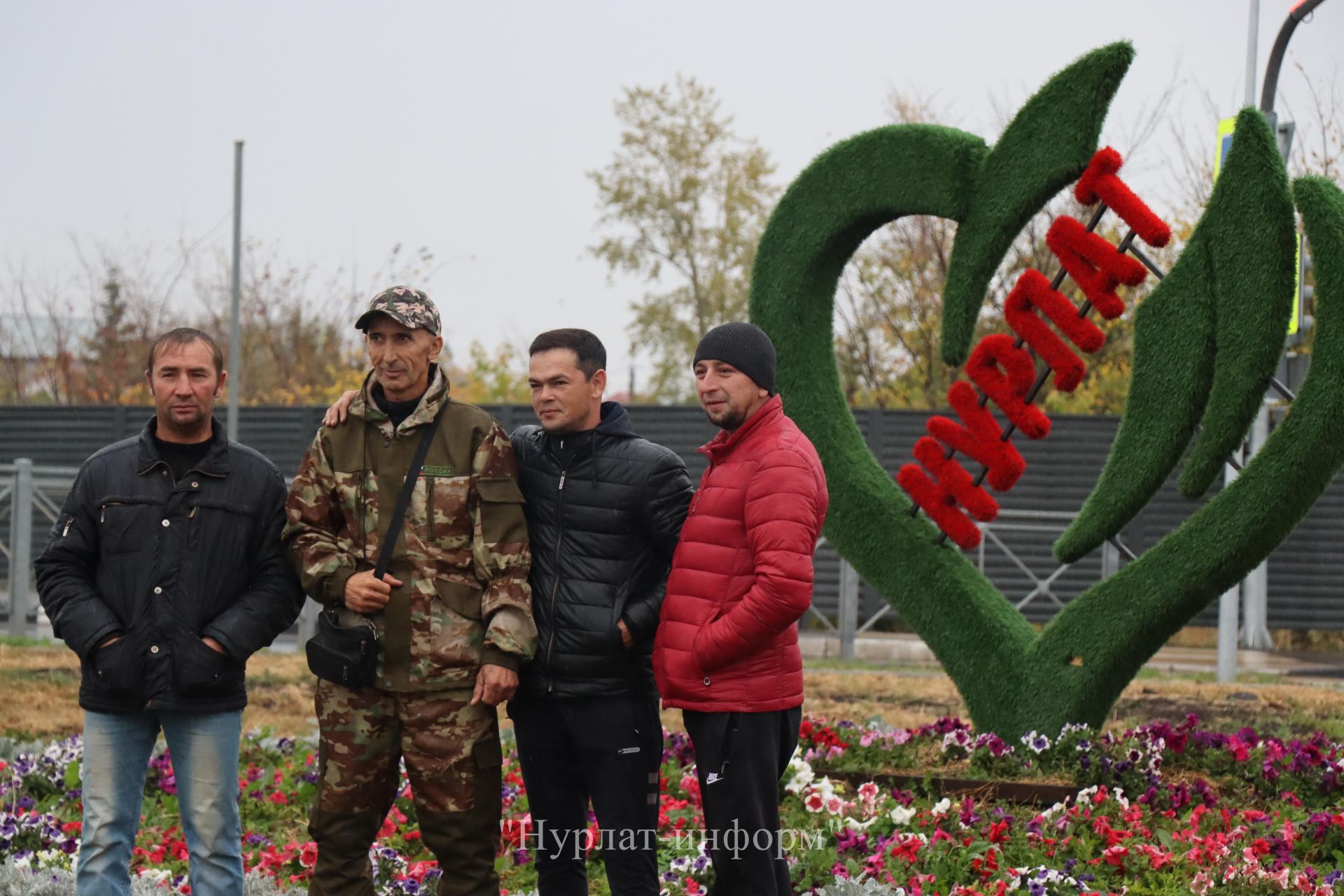 В Нурлате проводили на службу очередную группу контрактников