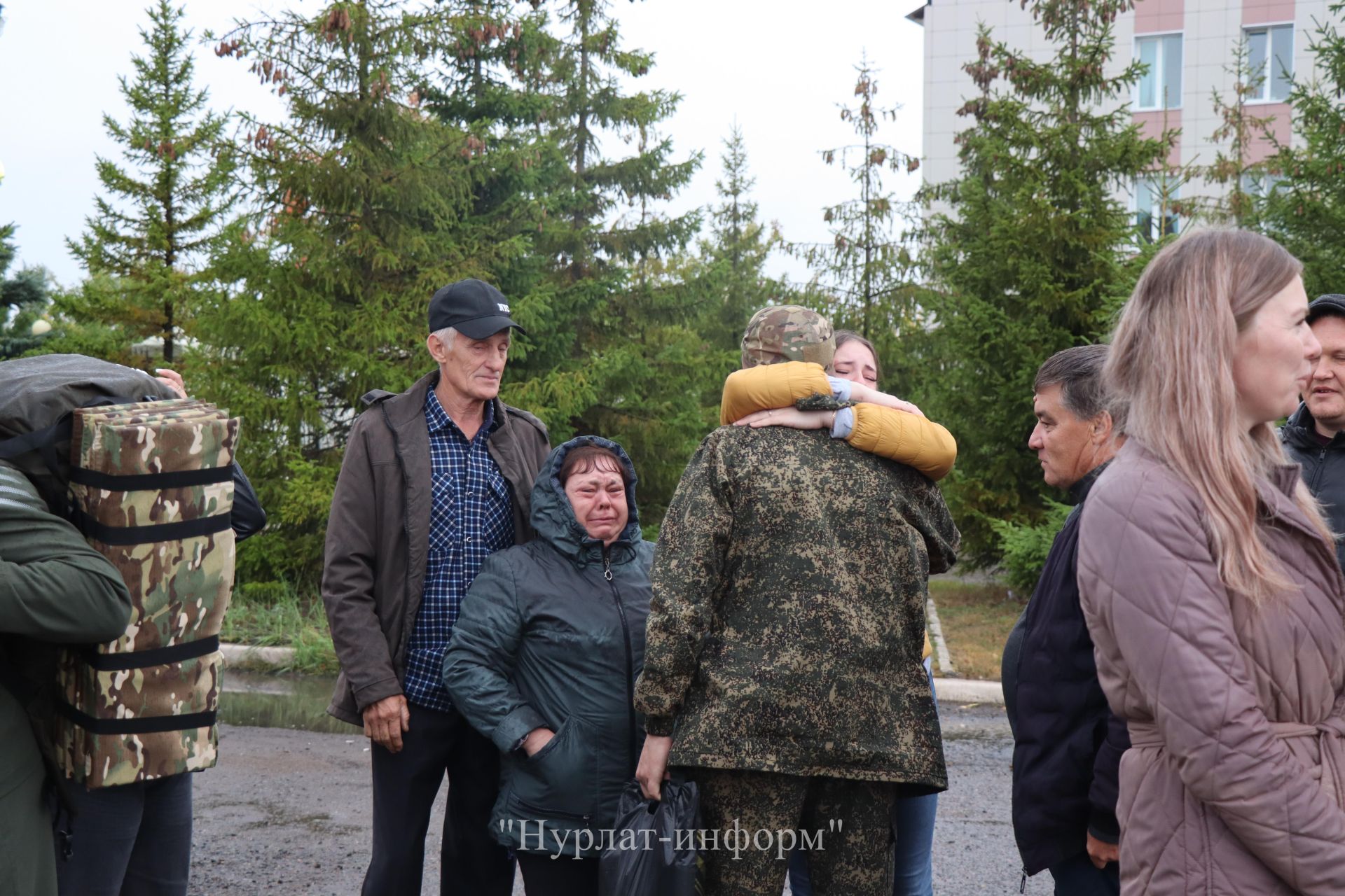 В Нурлате проводили на службу очередную группу контрактников