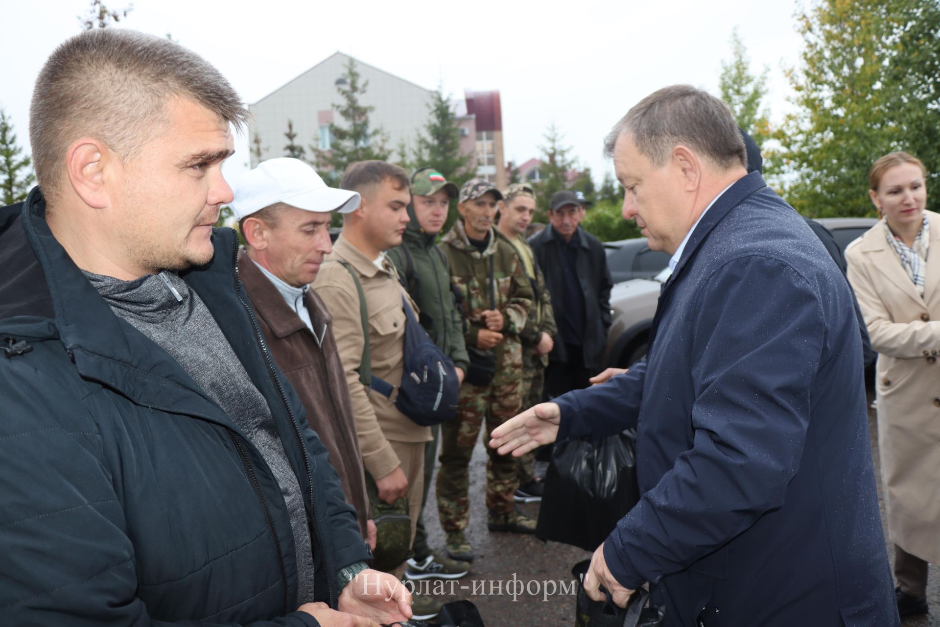 В Нурлате проводили на службу очередную группу контрактников