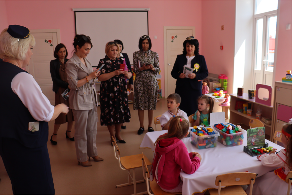 Воспитанники нурлатского детского сада «Солнышко» язык познают через сказку