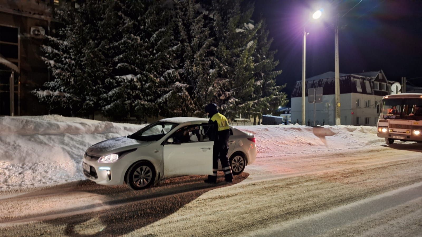 Нурлатские автоинспекторы подвели итоги ночного рейда