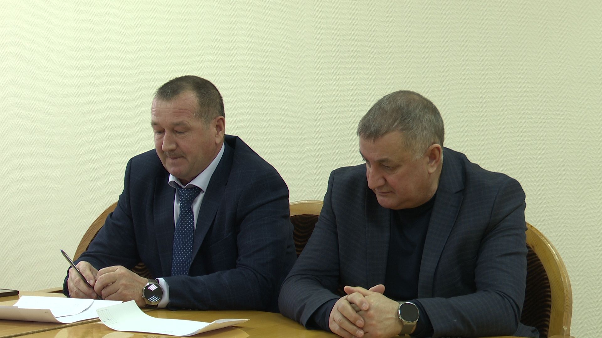 На заседании районной комиссии говорили о подготовке к крещенским купаниям