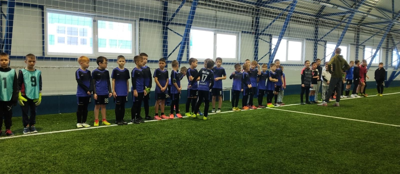 Юные нурлатцы приняли участие в соревнованиях по мини-футболу