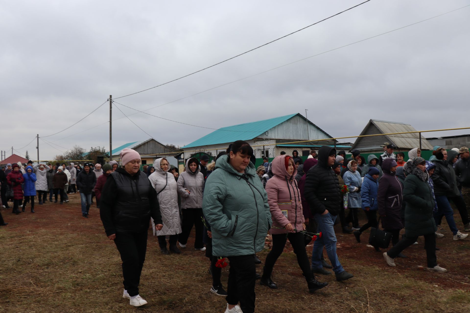 В селе Мамыково простились с героем специальной военной операции Морозовым Олегом Владимировичем