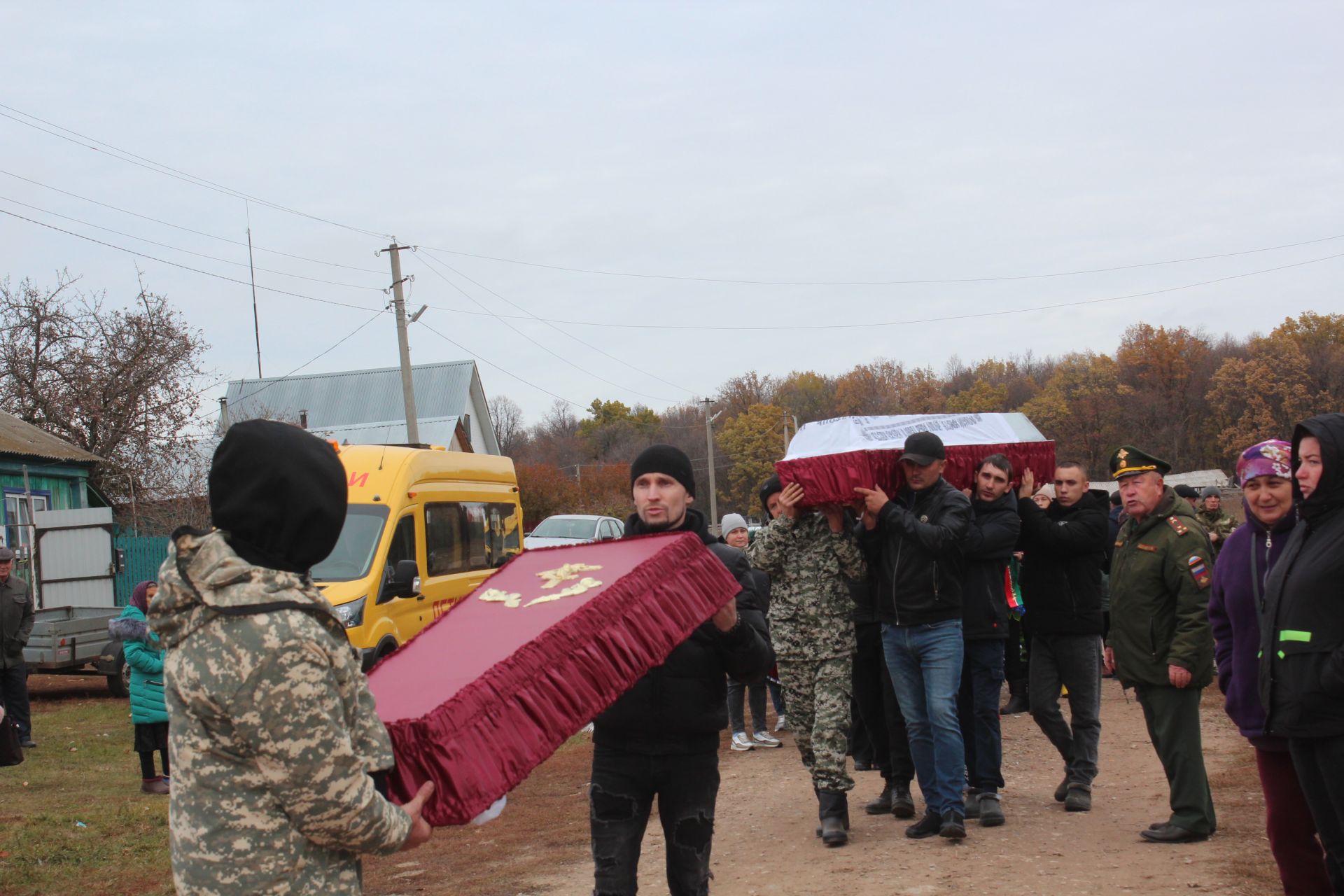 В Нурлатском районе простились с погибшим участником СВО