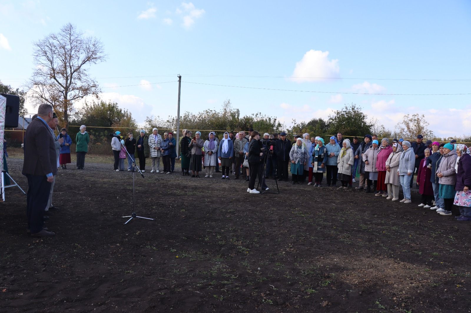 В деревне Бикулово после капитального ремонта торжественно открыли гидротехническое сооружение