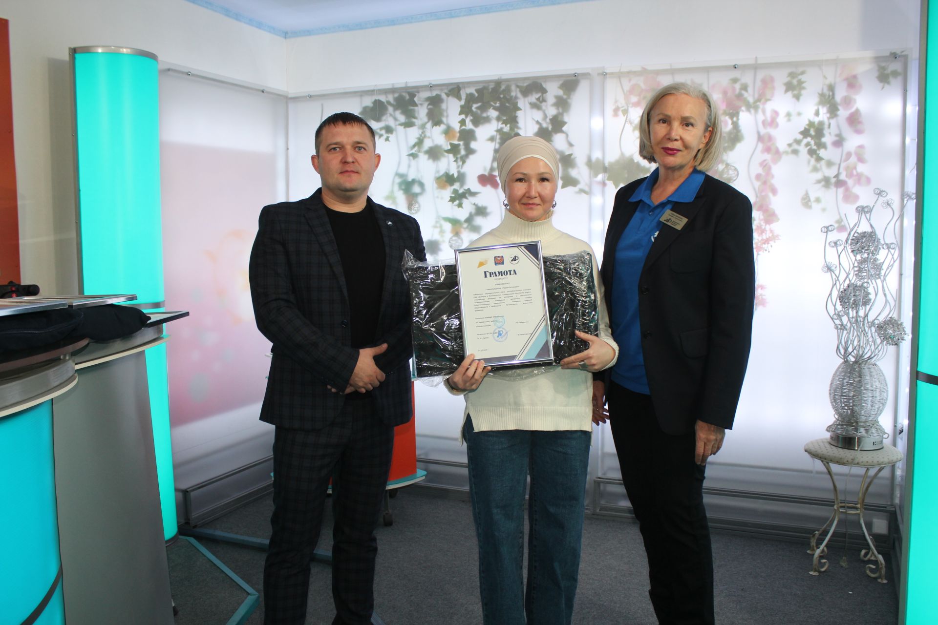 В «Нурлат-информе» наградили победителей районного этапа конкурса «Доверие и безопасность»