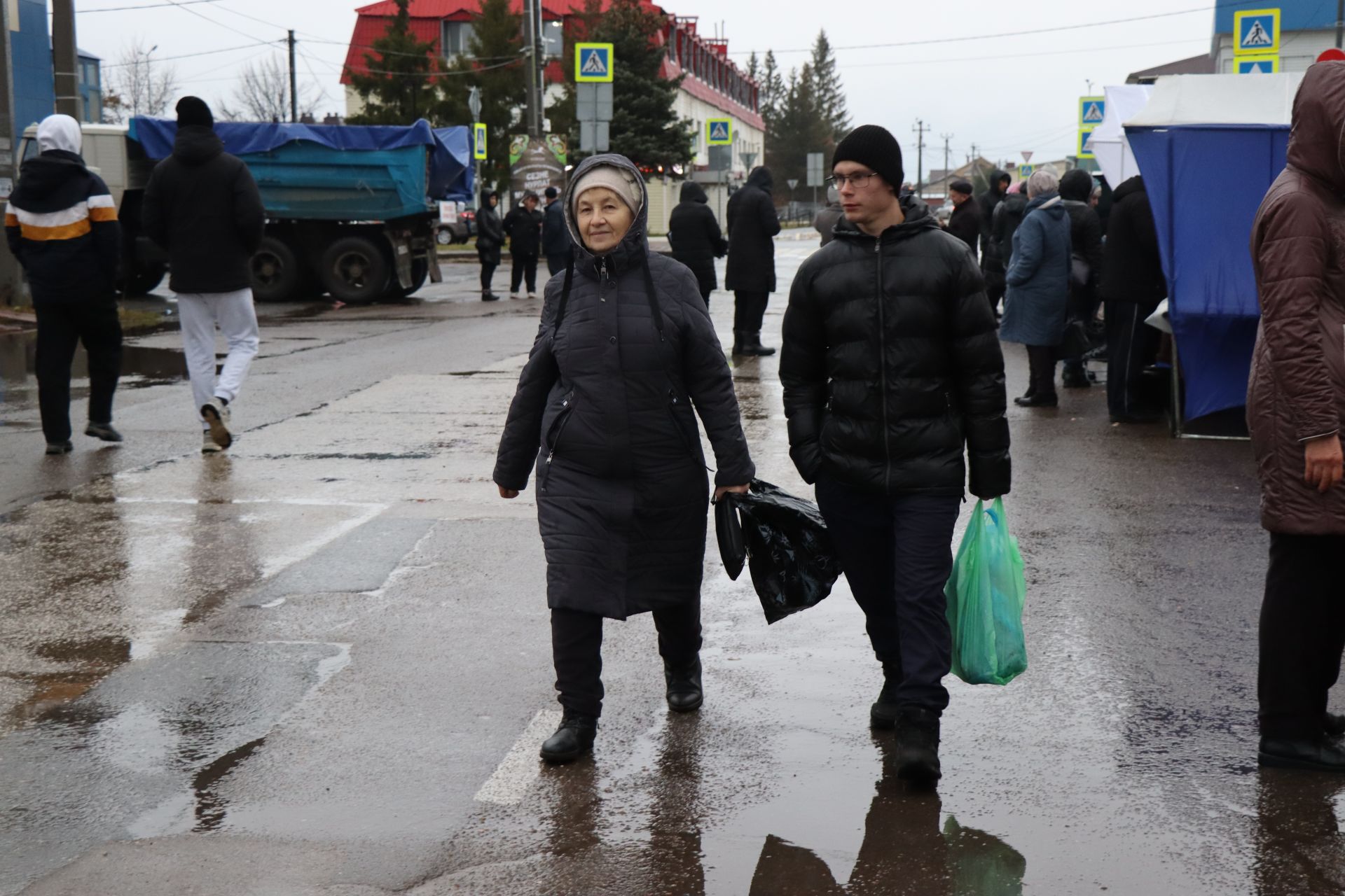 В Нурлате прошла праздничная сельскохозяйственная ярмарка