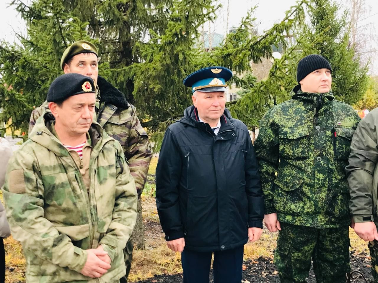 В Нурлате торжественно открыли памятник воинам внутренних войск