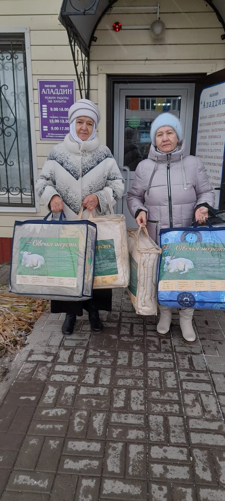 В Нурлате мусульманки, обучающиеся основам Ислама, организовали сбор средств для сирот детского дома ЛНР