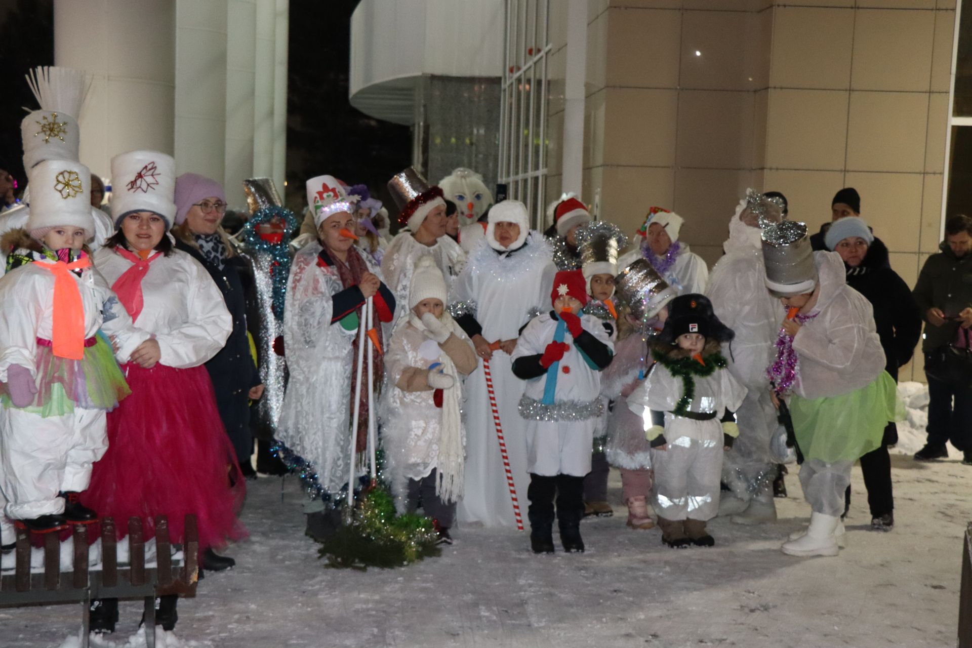 В Нурлате состоялось торжественное открытие главной городской Елки