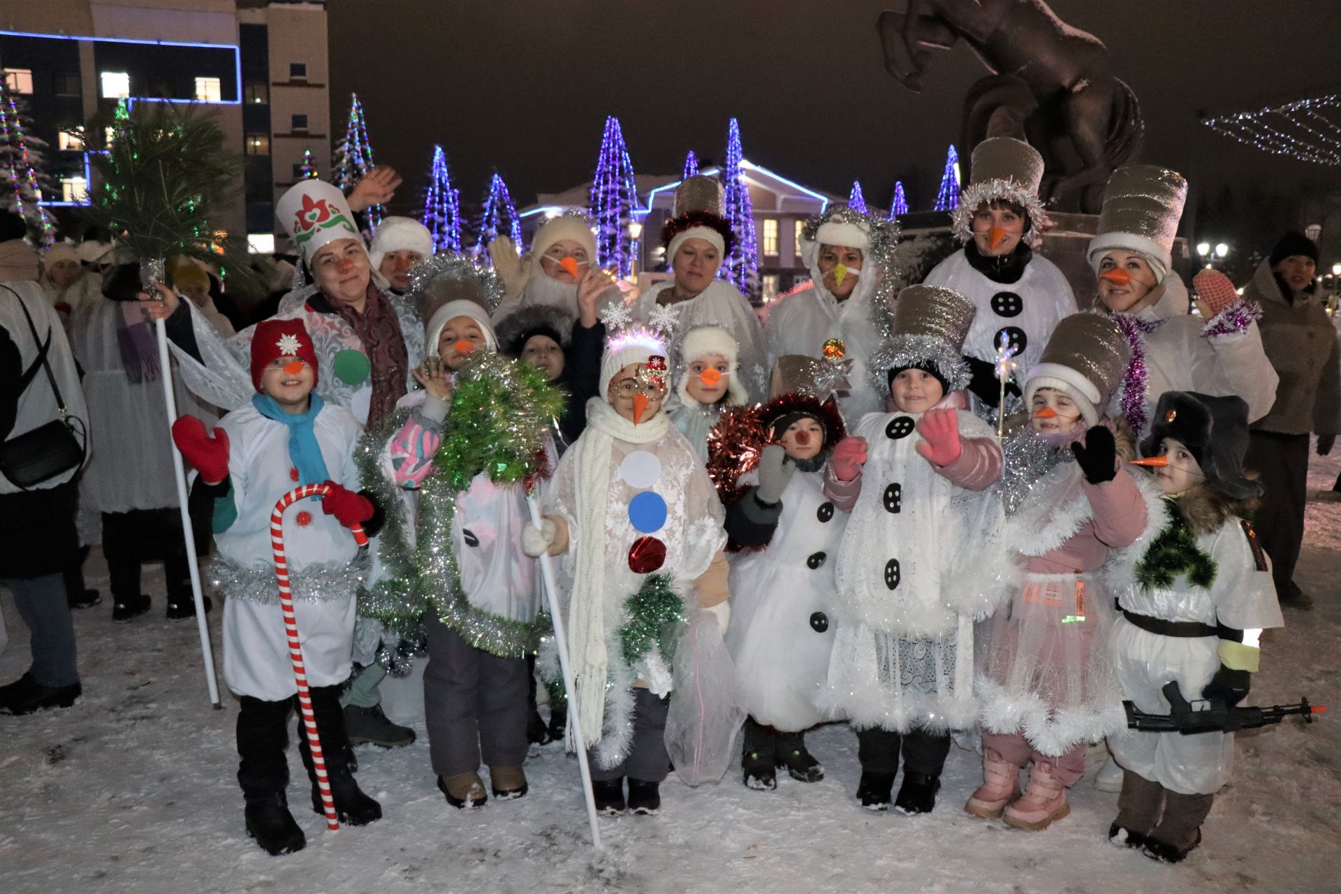 В Нурлате состоялось торжественное открытие главной городской Елки