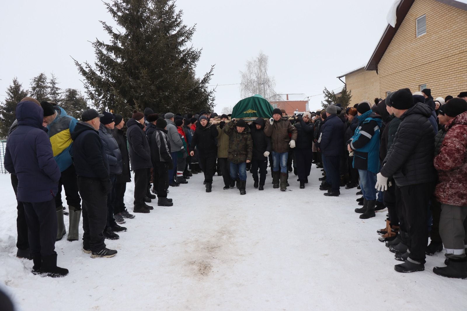 В Нурлате простились с Героем СВО