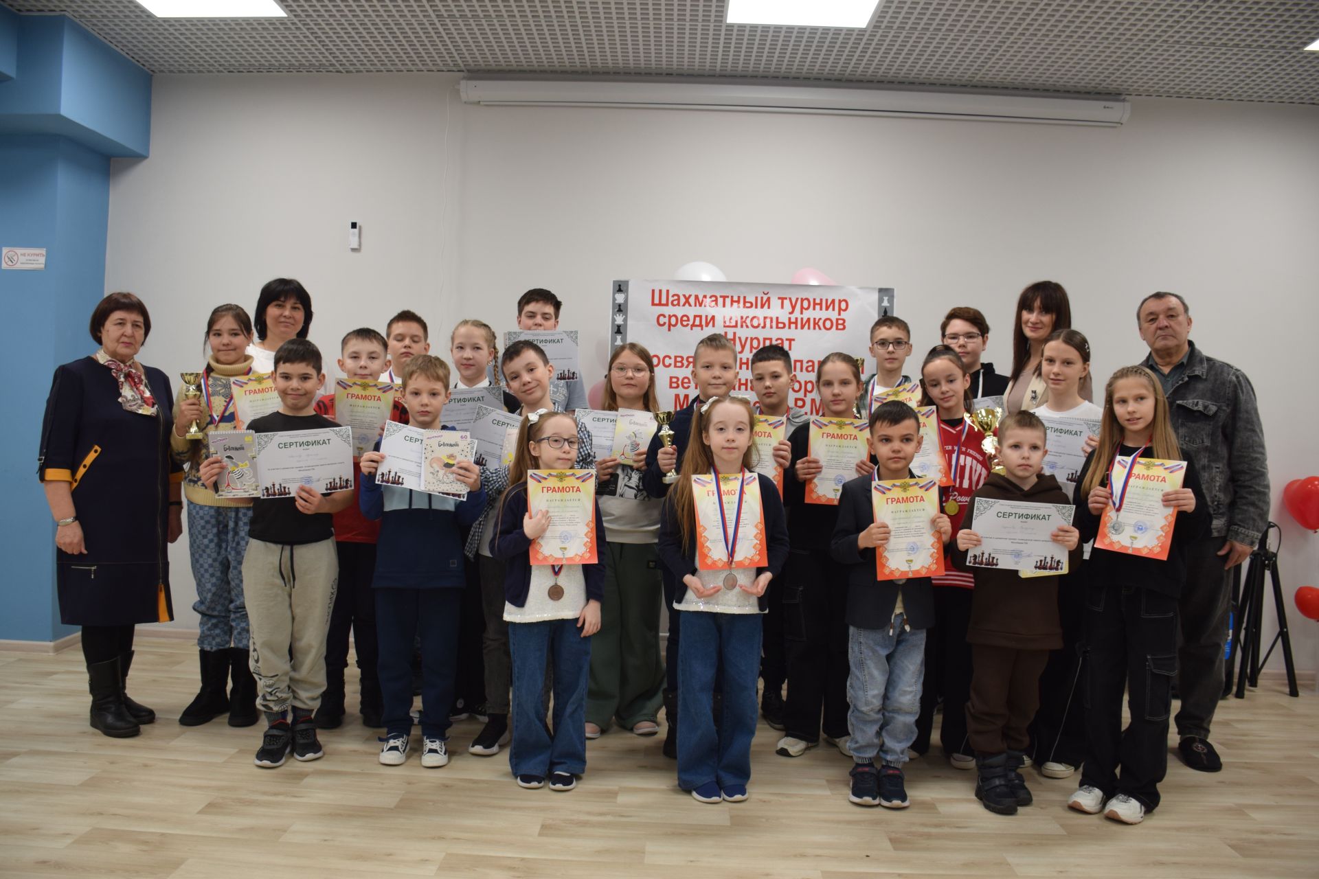 В Нурлате завершился первый шахматный турнир среди школьников, посвященный памяти Рината Минибаева