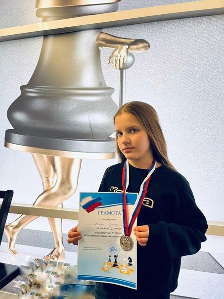 Юные нурлатские шахматистки завоевали серебро на турнире, прошедшем в Ульяновской области