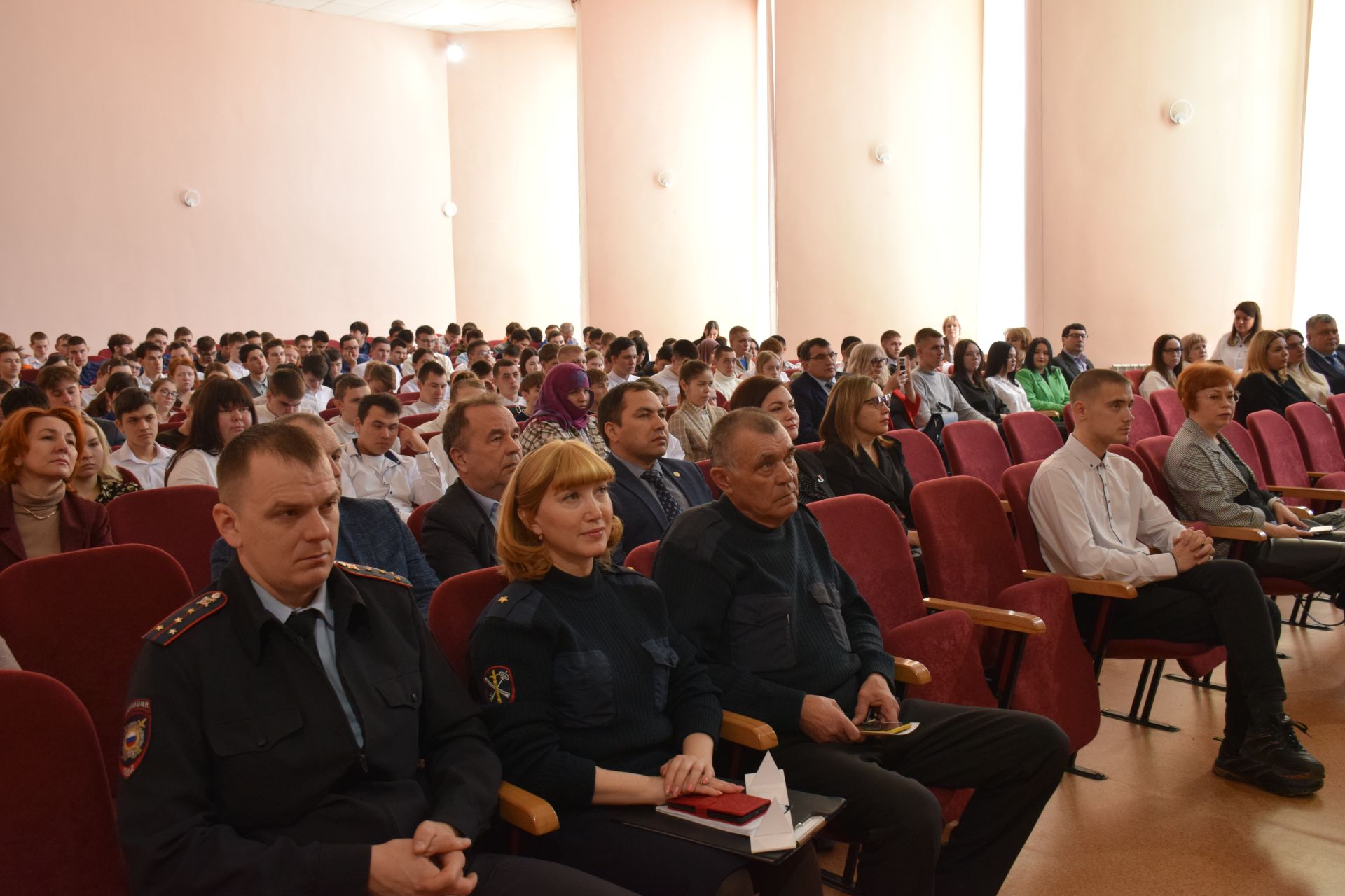 В Нурлатском аграрном техникуме прошла мини-ярмарка вакансий