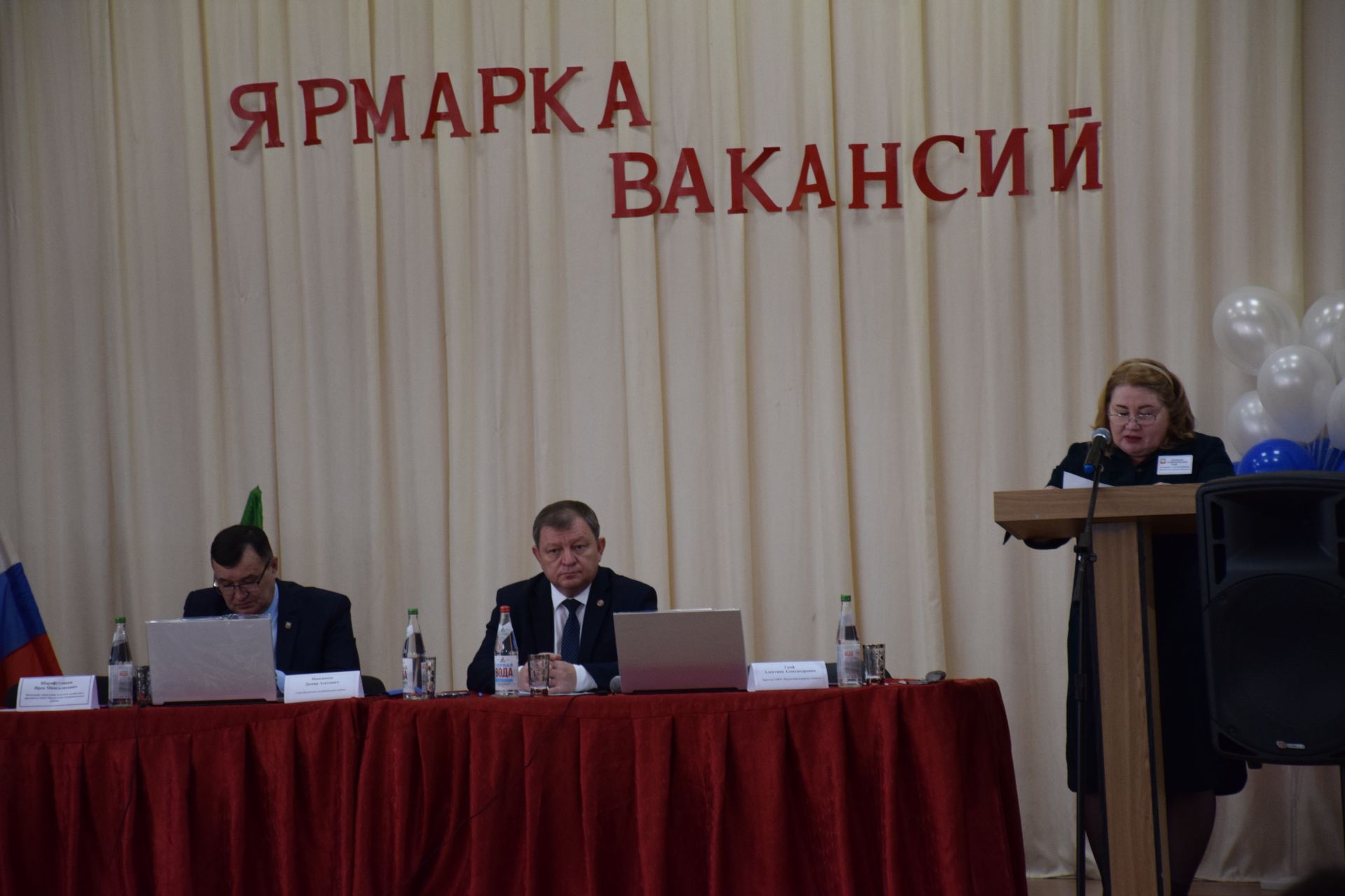 В Нурлатском аграрном техникуме прошла мини-ярмарка вакансий