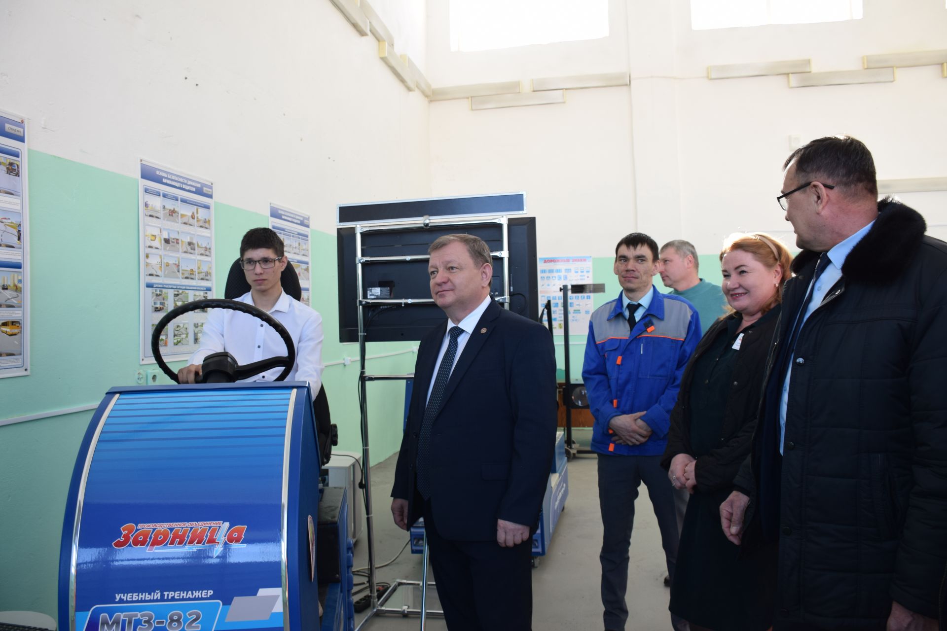 В Нурлатском аграрном техникуме прошла мини-ярмарка вакансий