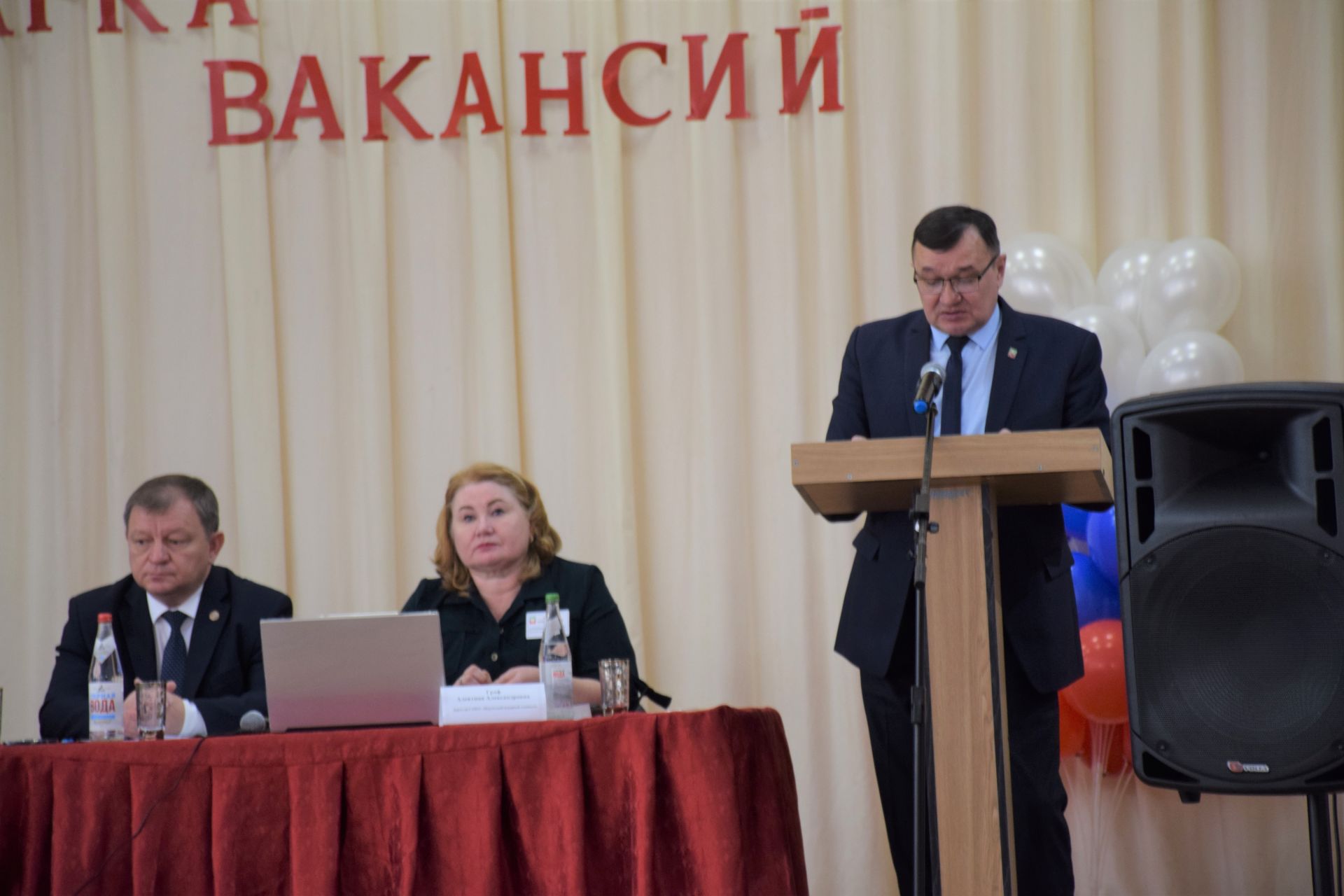 В Нурлатском аграрном техникуме прошла мини-ярмарка вакансий