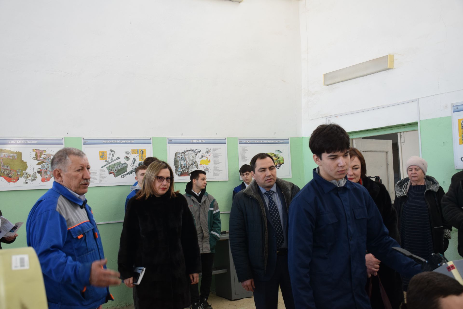 В Нурлатском аграрном техникуме прошла мини-ярмарка вакансий
