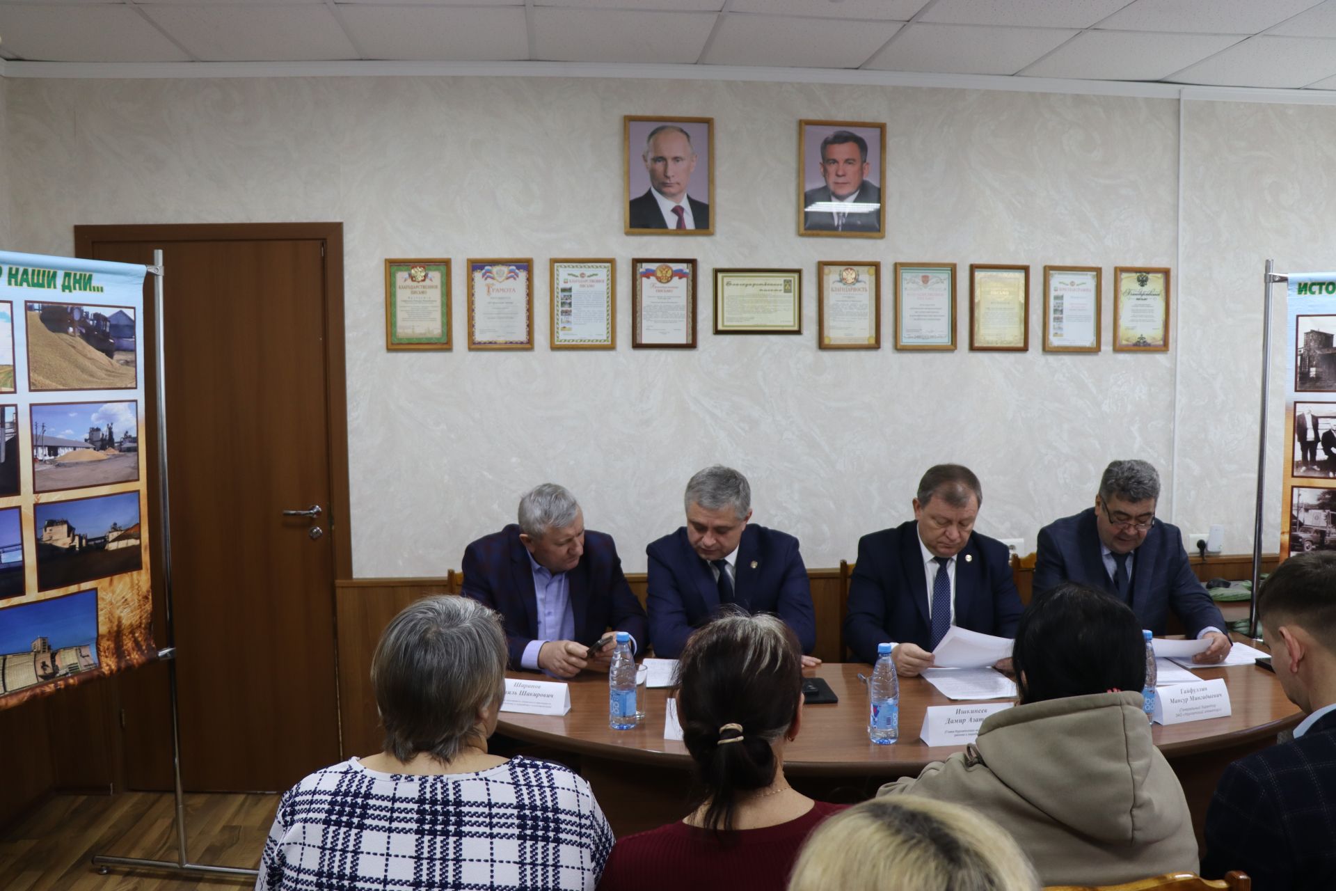 Сотрудники Нурлатского элеватора встретились с руководством района
