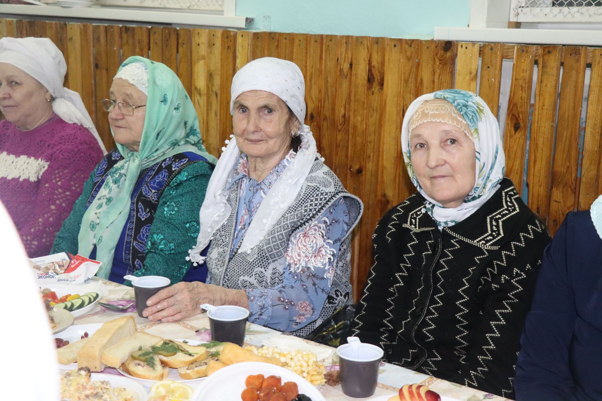 В татарских селах Нурлатского района месяц Рамадан начался с ифтара-меджлиса, организованного Сулеймановыми