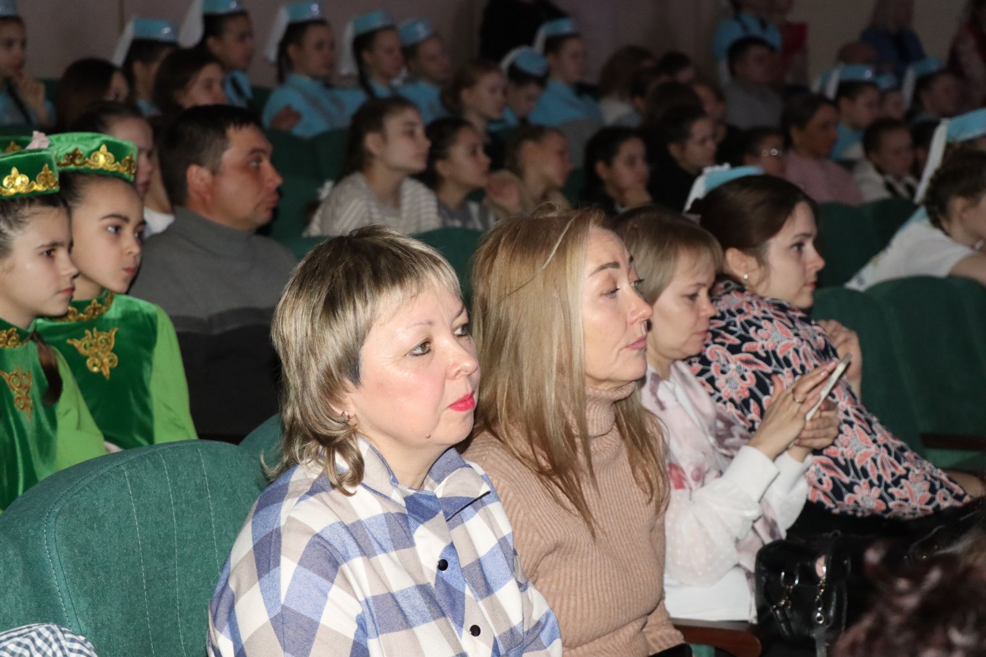 В Нурлате проходит зональный этап республиканского фестиваля «Созвездие-Йолдызлык»