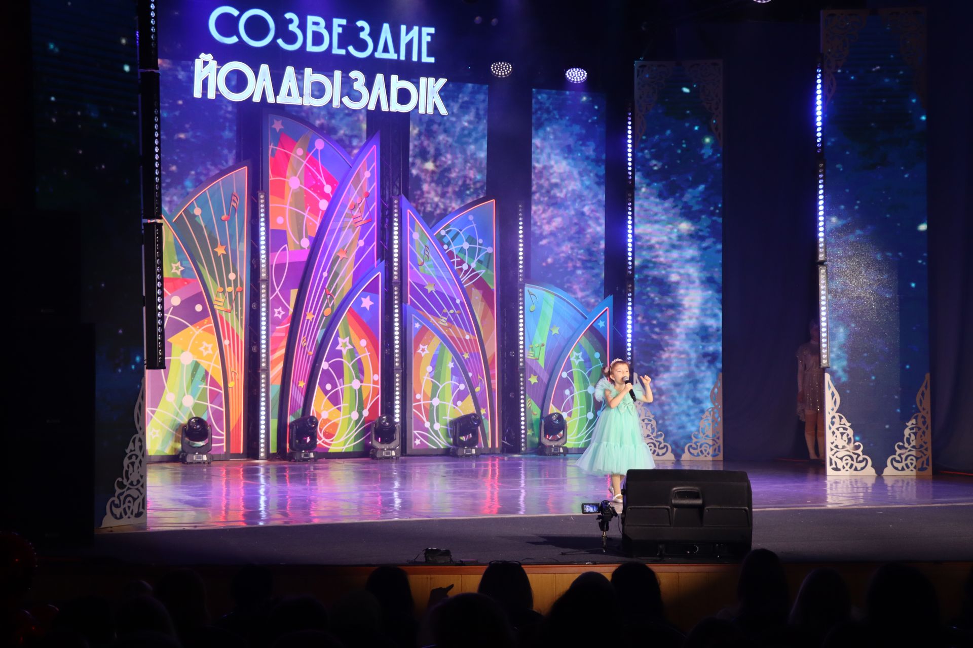 Нурлатта «Созвездие-Йолдызлык» фестиваленең зона этабы җиңүчеләре катнашында гала-концерт узды