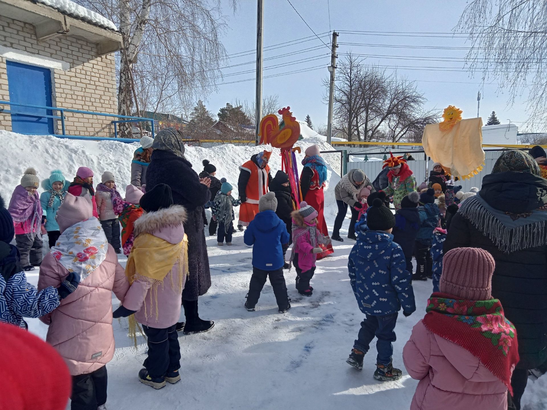 Нурлатский Дом дружбы народов организовал праздник Разгуляй в детском саду «Елочка»