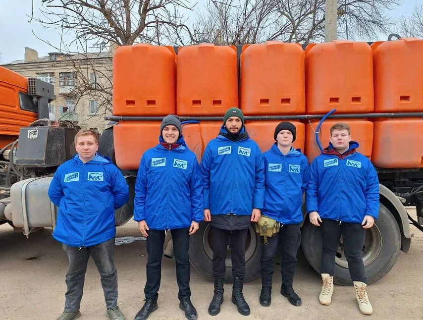 Волонтеры «Молодой Гвардии» из Республики Татарстан активно работали в городе Лисичанск
