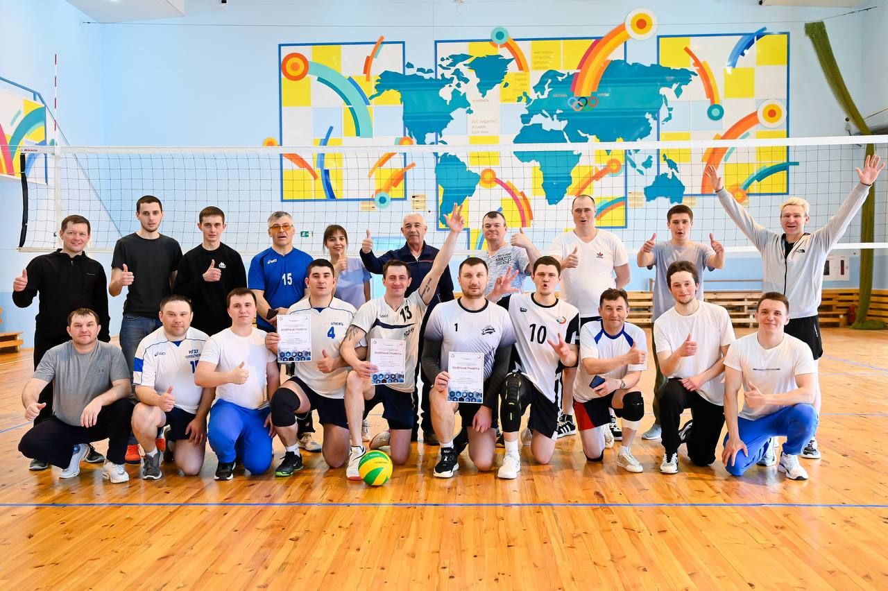В Нурлате прошли соревнования по волейболу среди работников Нурлатской ТППО «Татнефти»