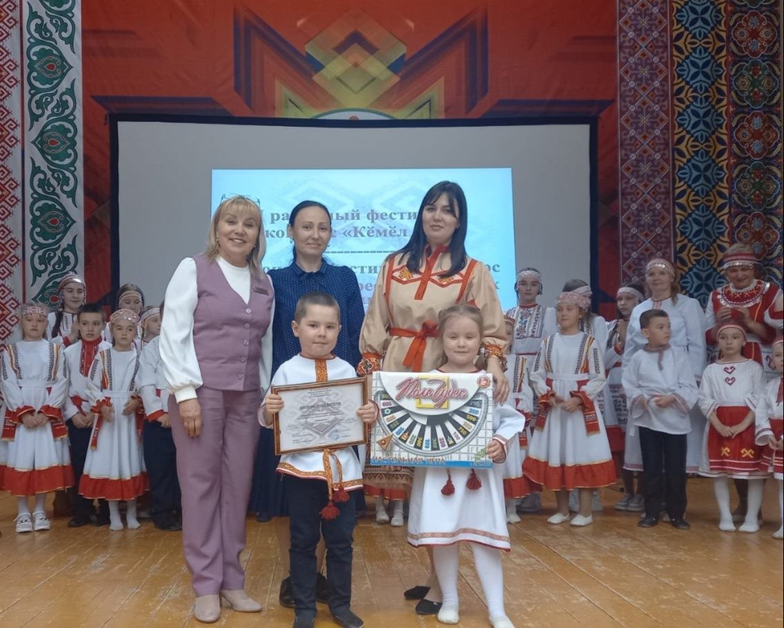 Юные нурлатцы приняли участие в I районном фестивале к Дню чувашского языка