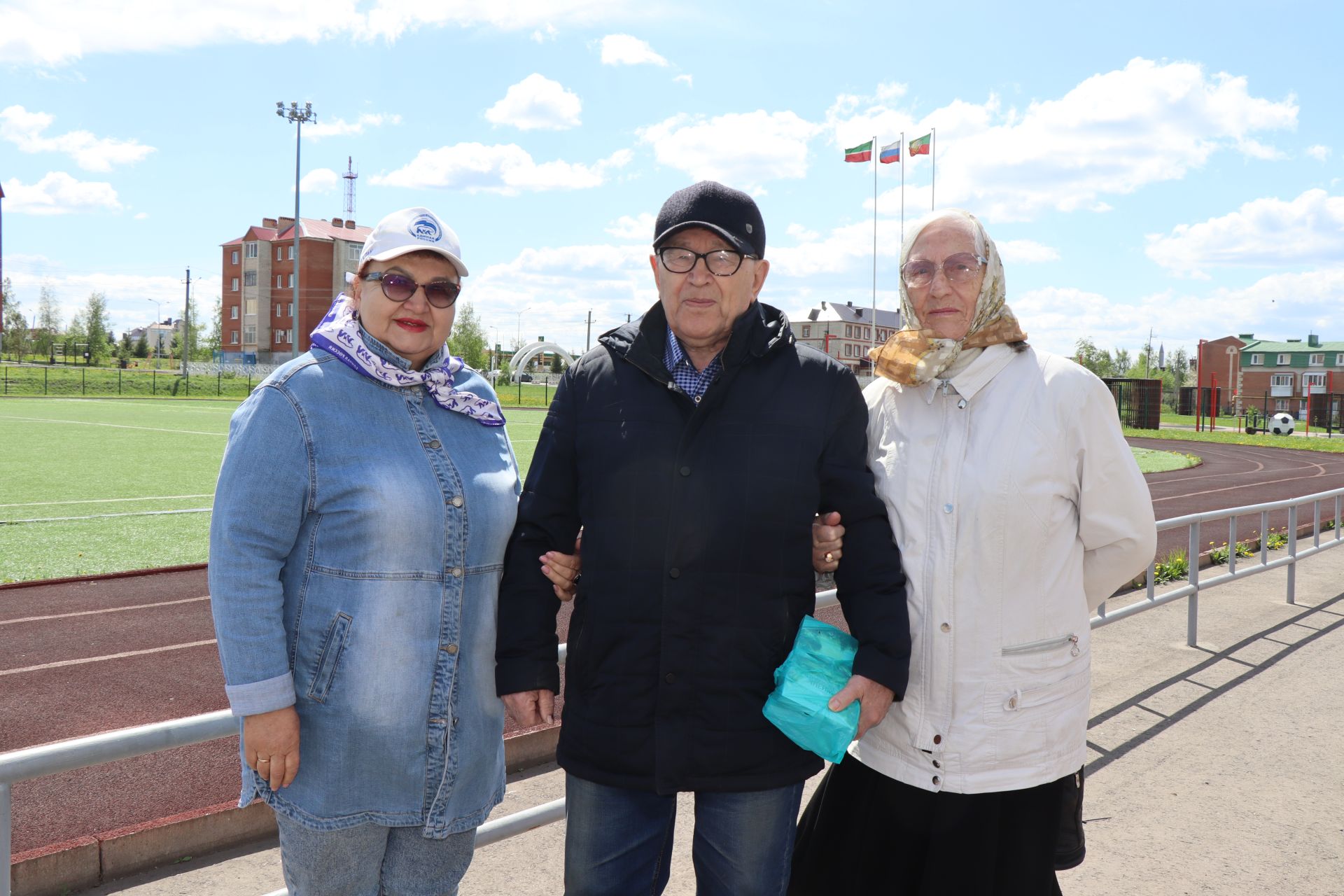 В Нурлате прошла традиционная легкоатлетическая эстафета на призы газеты «Дуслык» («Дружба», «Туслах») (+ФОТОРЕПОРТАЖ)