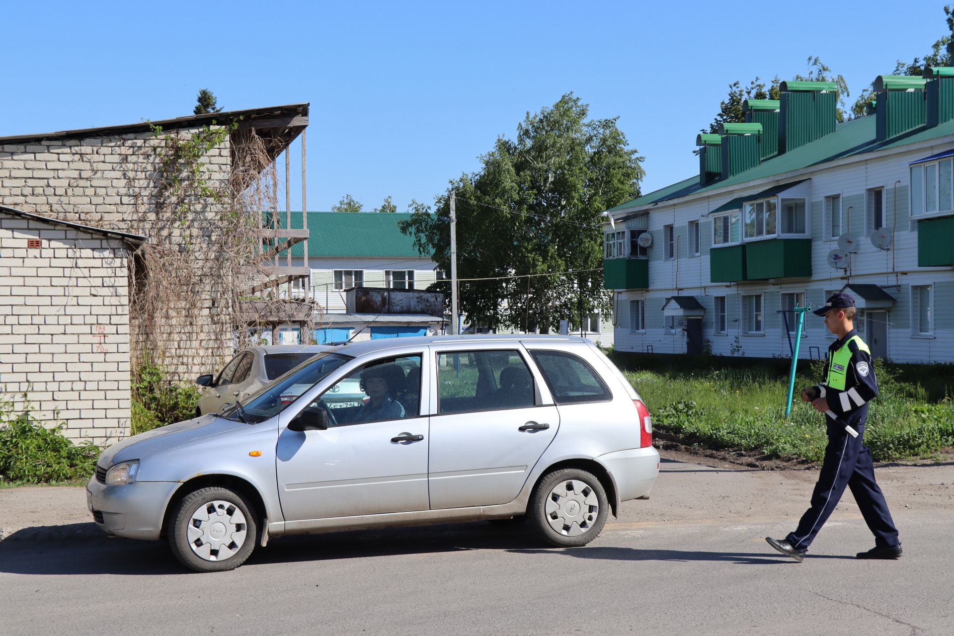 В рамках акции «Внимание – дети!» автоинспекторы Нурлатского района провели рейд