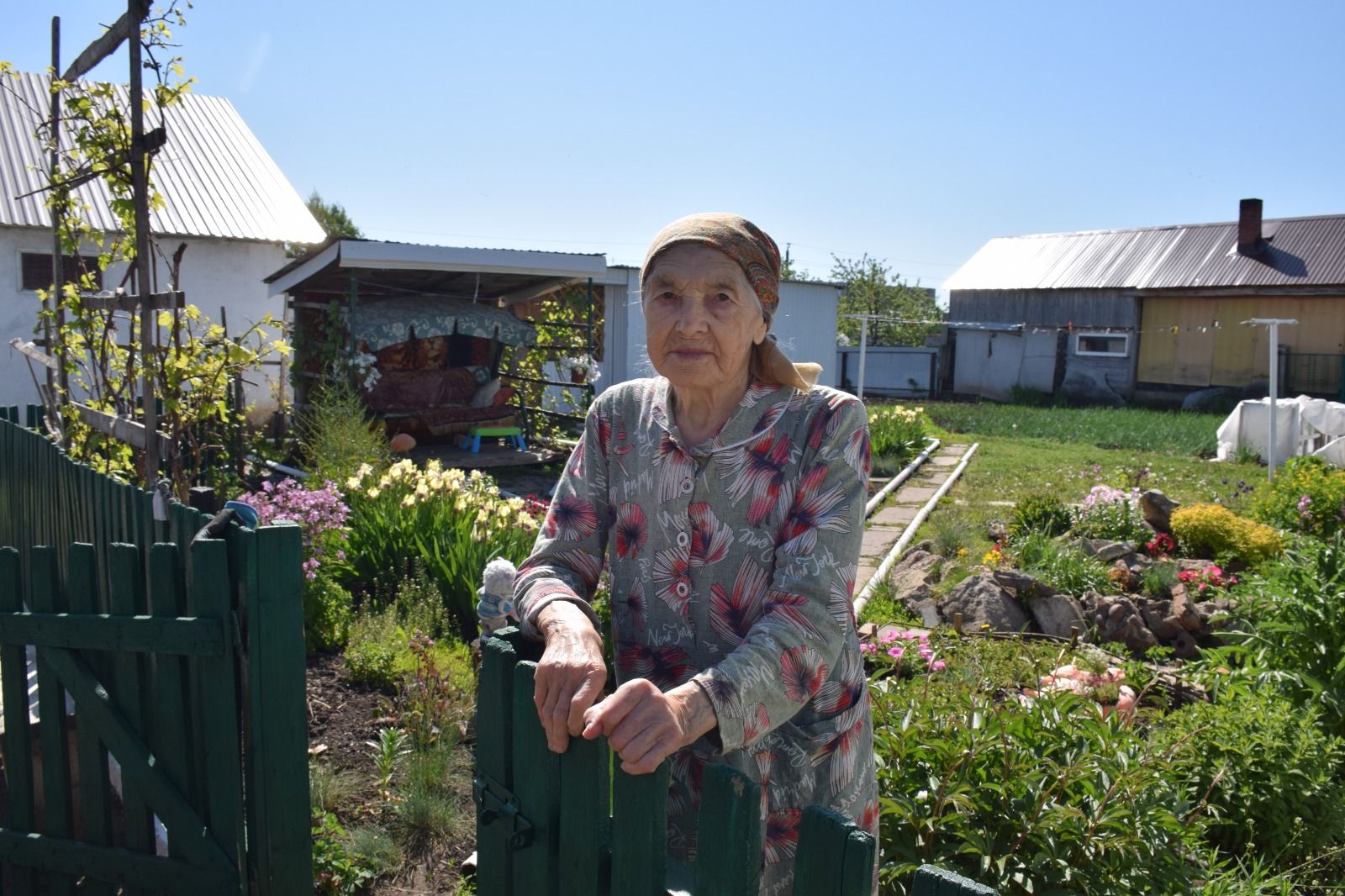 В свои 95 лет Анна Дементьева из Нурлата находит интерес к жизни