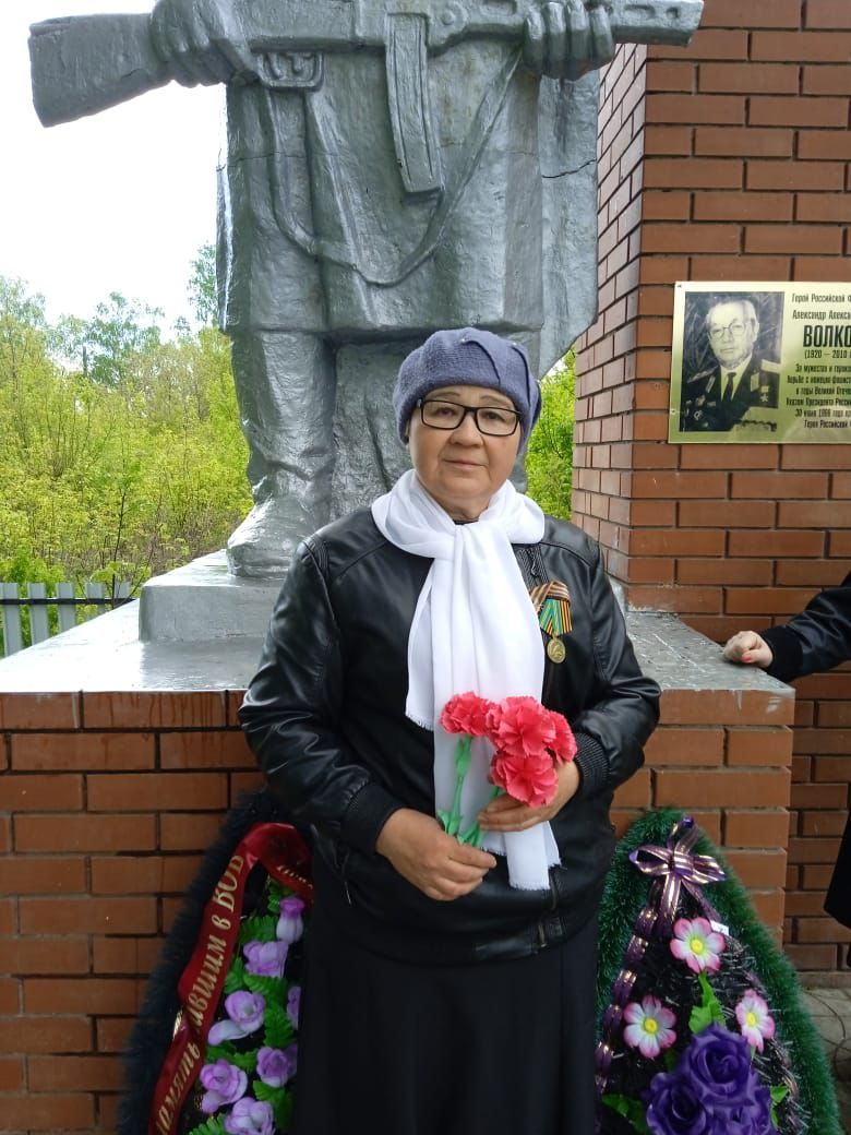 Директор сельского клуба Вишневой Поляны Зоя Исаева удостоена медали «За содействие СВО»