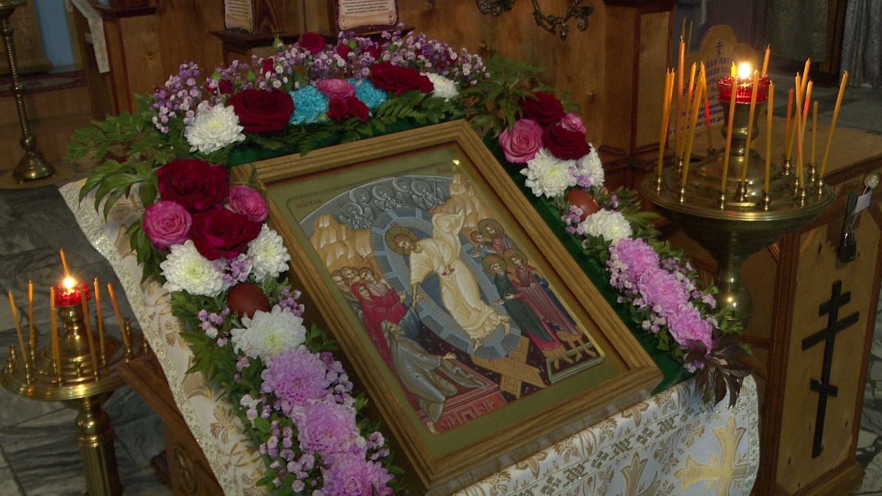 Ночное Пасхальное богослужение в храме пророка Божия Илии