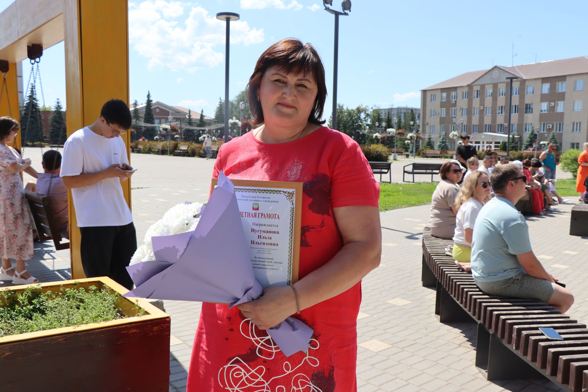 В Нурлате торжественно поздравили медицинских работников с профессиональным праздником