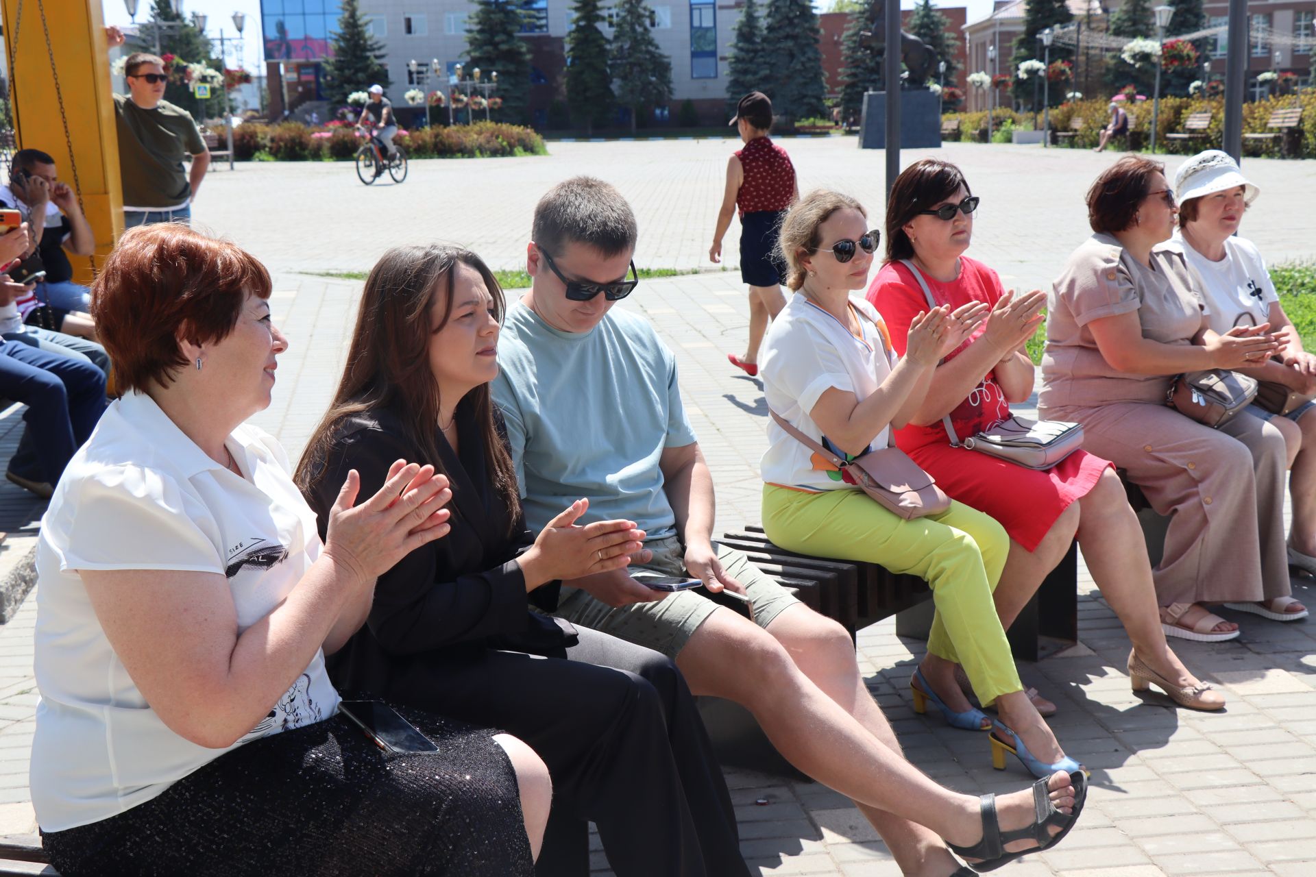 В Нурлате торжественно поздравили медицинских работников с профессиональным праздником