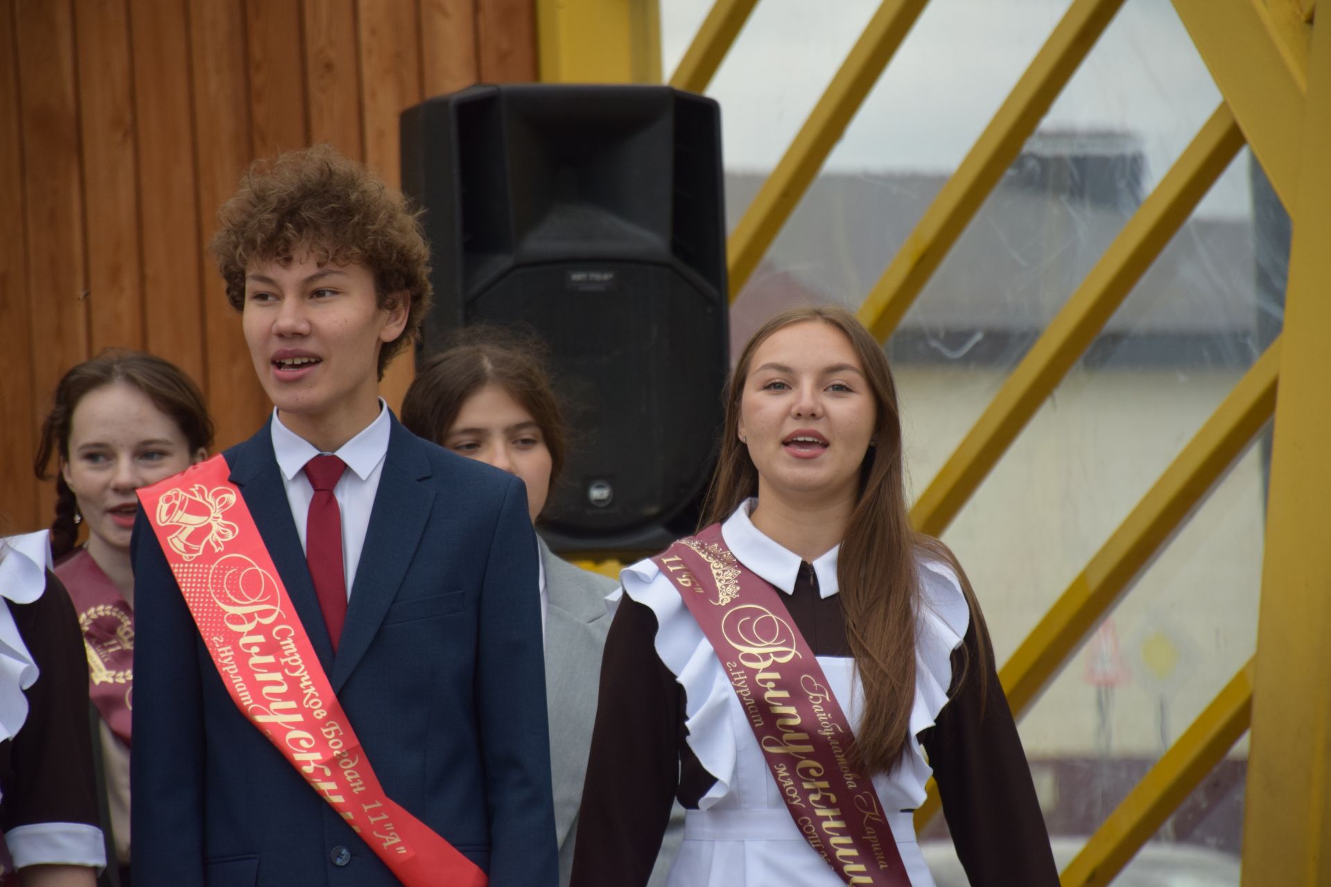 В Нурлате чествовали лучших выпускников нашего района (ФОТОРЕПОРТАЖ)