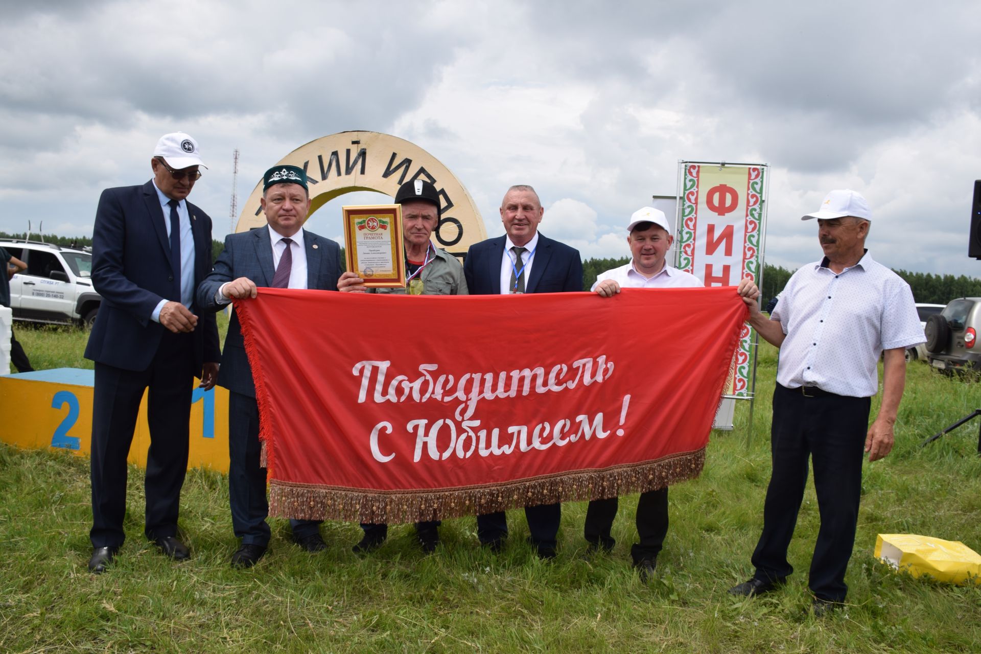 В Нурлате главный приз конноспортивных соревнований завоевал Радимир Кириллов из Чувашской Менчи