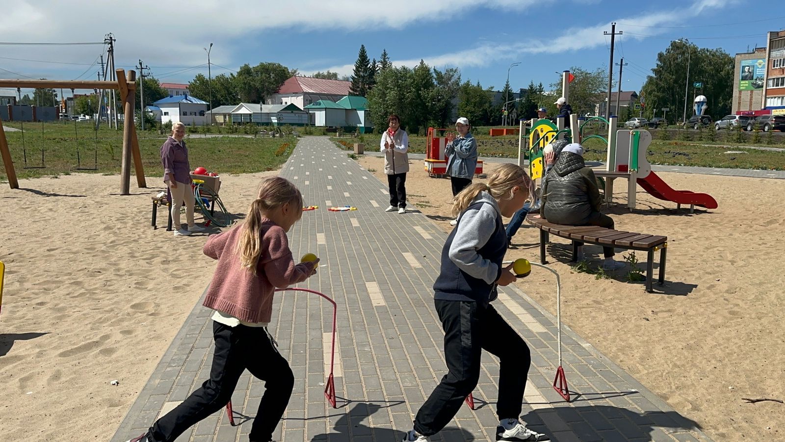 В Нурлате коллектив детского сада «Колосок» провел мероприятие в парке «Игелек»