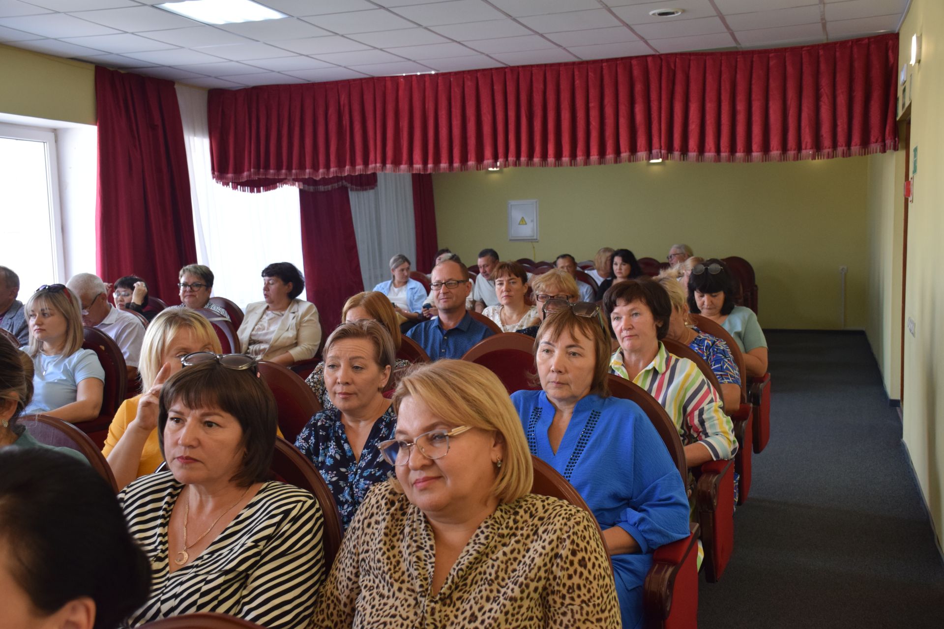 В Нурлате прошло расширенное заседание комиссии по делам несовершеннолетних и защите их прав