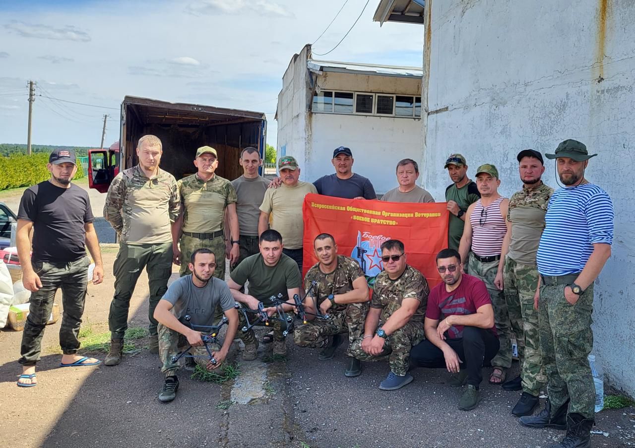 Дамир Ишкинеев и ветераны «Боевого Братства» доставили гуманитарный груз в зону проведения СВО